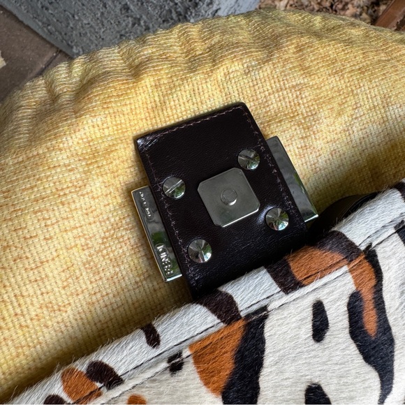 Fendi Vintage Leopard Ponyhair Mama Baguette Shoulder Bag - Picture 12 of 16